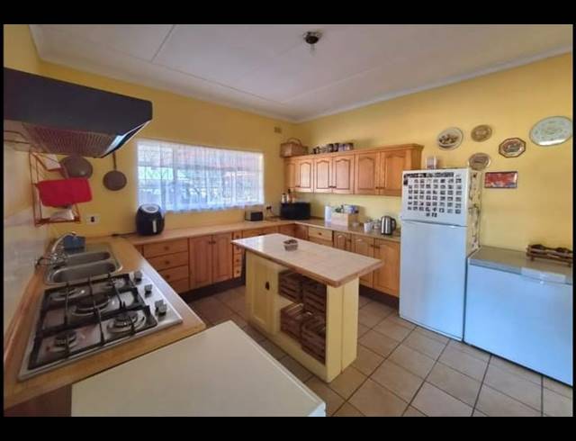FARM FOR SALE IN ROODEWAL